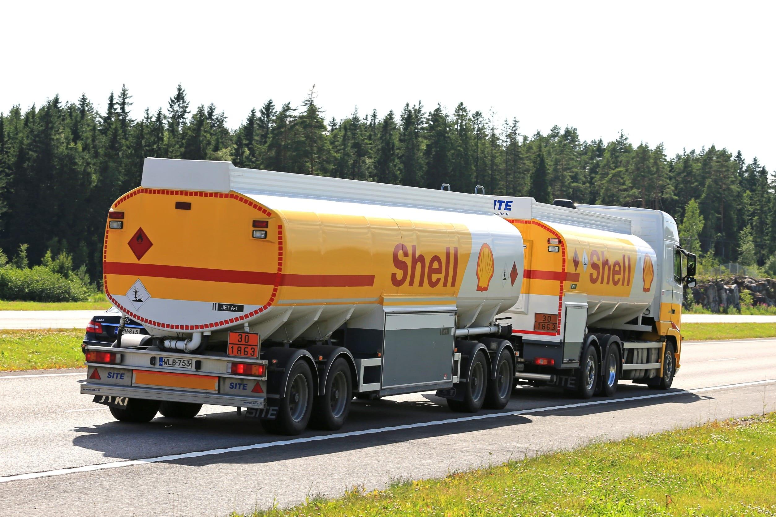 Shell Share Price: Oil Prices Jump in the Wake of Saudi’s Production Cuts